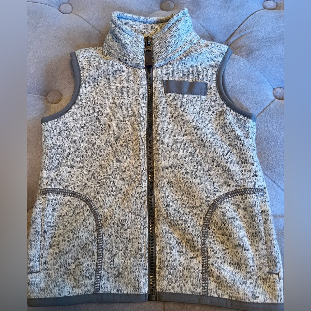 Carters 2T Sweater Vest